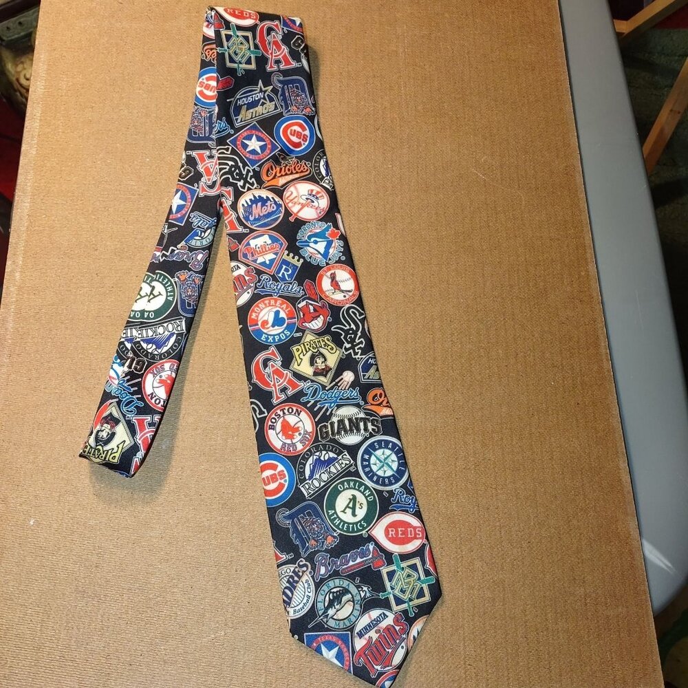 Mens WallyWear MLB Baseball Teams Logo Tie Polyester Black Multicolor